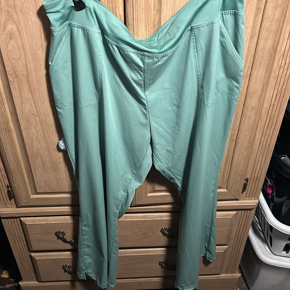 Scrub pants